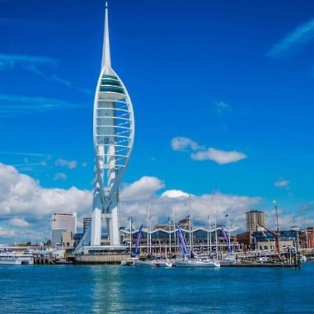 Апартаменты Heart Of Southsea,Near Common And Sea. Портцмаус Экстерьер фото